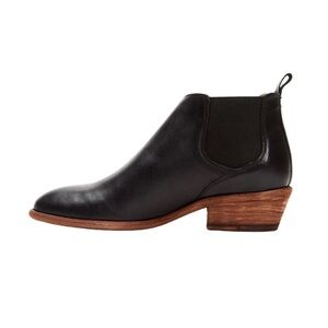 Frye Carson Chelsea Ankle Boots